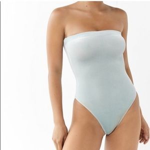 Urban Outfitters tube top velvet bodysuit Small